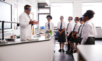 Es hora de hablar sobre ciencia y cómo se está enseñando mal en las escuelas