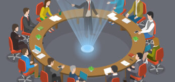 Alumnos tomando clase sentados en circulo y siguiente las instrucciones de un profesor con efecto holograma al centro