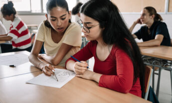 Confianza en la evaluación ¿cómo? Evaluación por pares