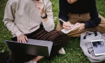 Belén Correa: “Explorar y conocer la IA ayuda a cambiar la perspectiva”